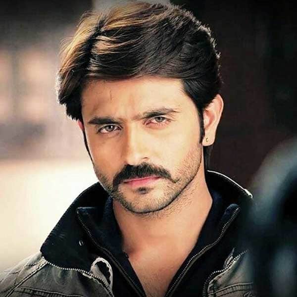 Sensiz Olmaz dizisi Ashish Sharma – Rudra Pratap Ranawat