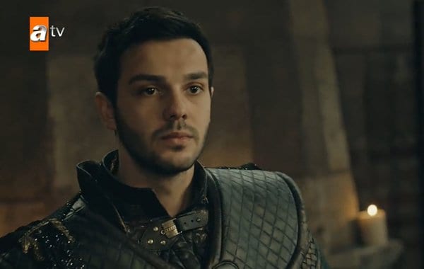 kurulus osman aktemur kimdir