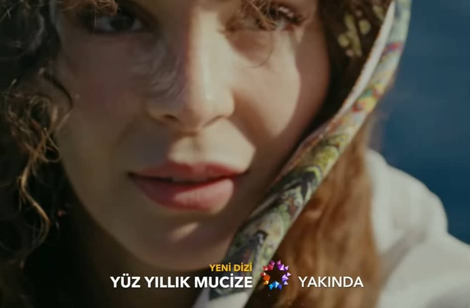 Yüz yıllık Mucize Ebru Şahin Kıyafetleri